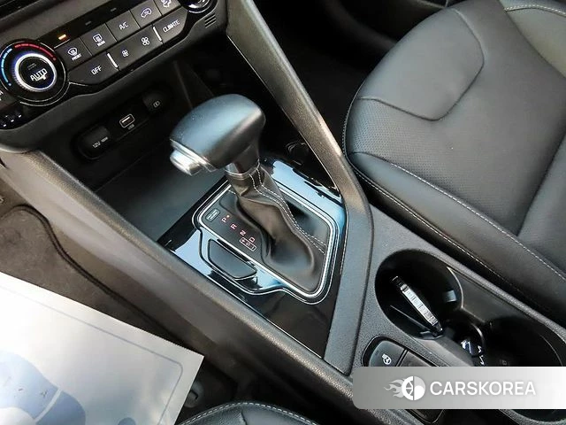 Kia The New Niro id 3794518 из Кореи 19