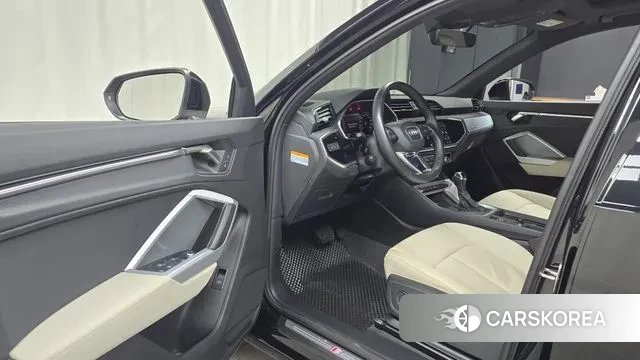 Audi Q3 (F3) id 3620610 из Кореи 20