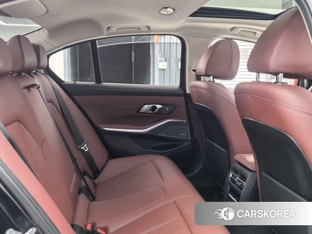 BMW 3 series id 4265733 из Китая 18