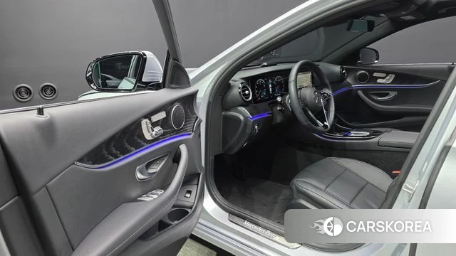 Mercedes-Benz E-Class W213 id 4309378 из Кореи 31