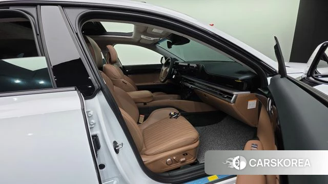 Hyundai Grandeur Hybrid (GN7) id 4691353 из Кореи 35