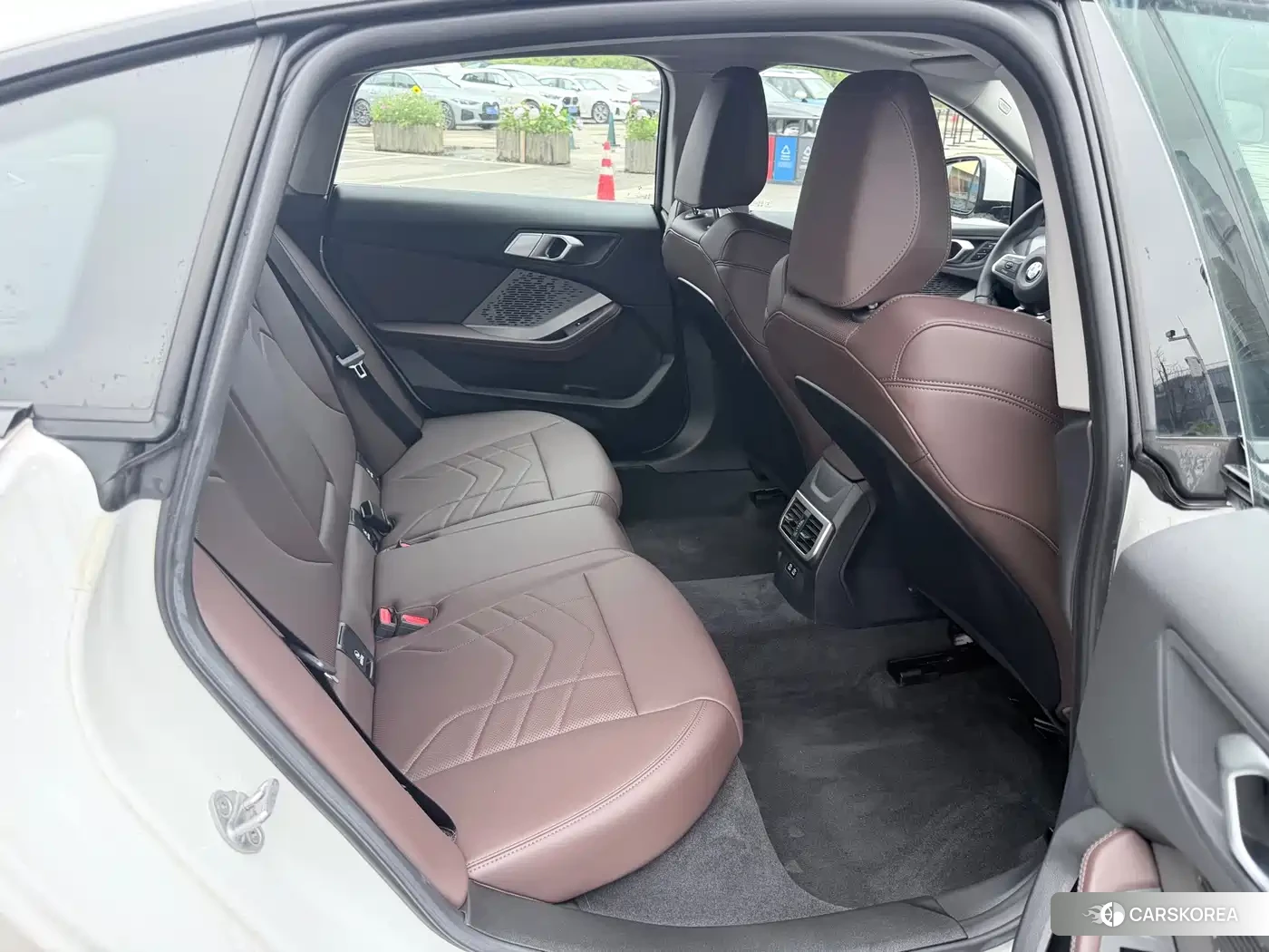 BMW 2 series id 4576414 из Китая 10