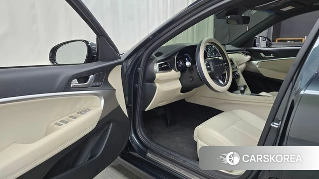 Genesis The New G70 id 3864676 из Кореи 20