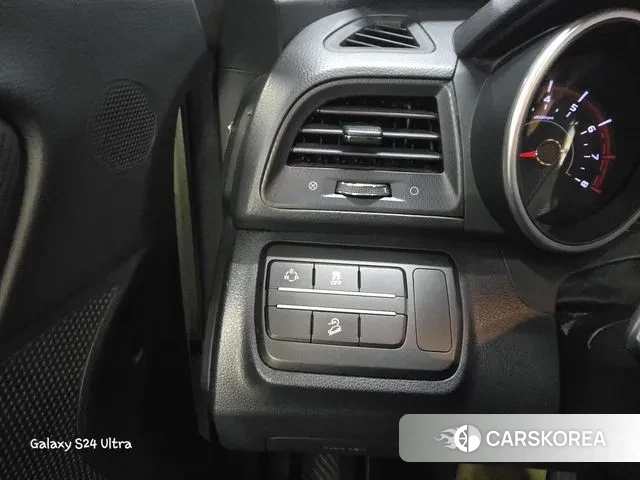 Ssangyong Tivoli Air id 3520277 из Кореи 13