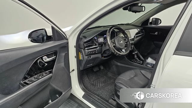 Kia The New Niro id 4586800 из Кореи 31