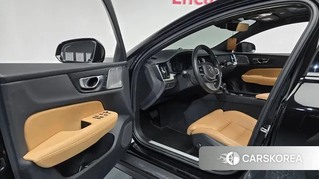 Volvo V60 Cross-Country 2nd Generation id 3489213 из Кореи 20