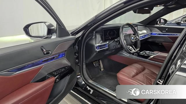 BMW 7 Series (G70) id 4725277 из Кореи 20