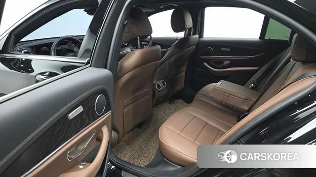 Mercedes-Benz E-Class W213 id 4280911 из Кореи 35