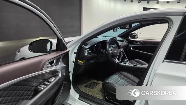 Genesis G70 id 4490930 из Кореи 31