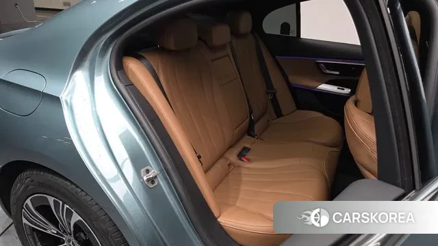 Mercedes-Benz E-Class W214 id 3720657 из Кореи 20