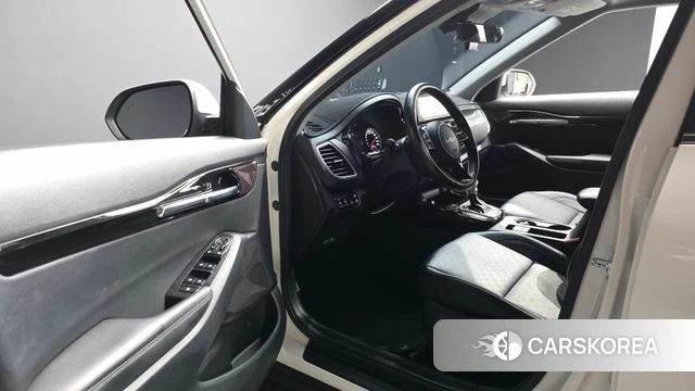 Kia Seltos id 4692379 из Кореи 32
