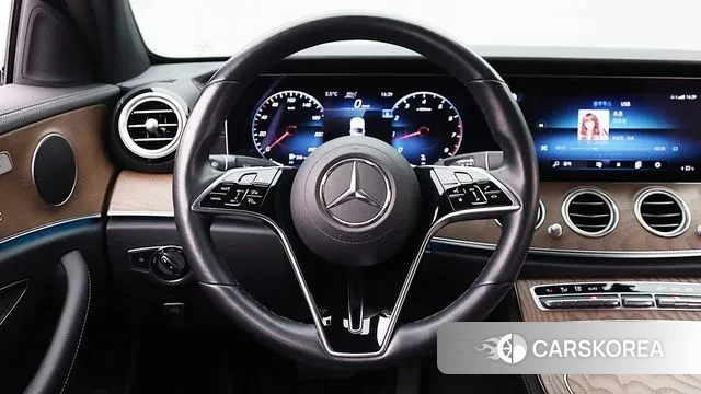 Mercedes-Benz E-Class W213 id 3488480 из Кореи 20