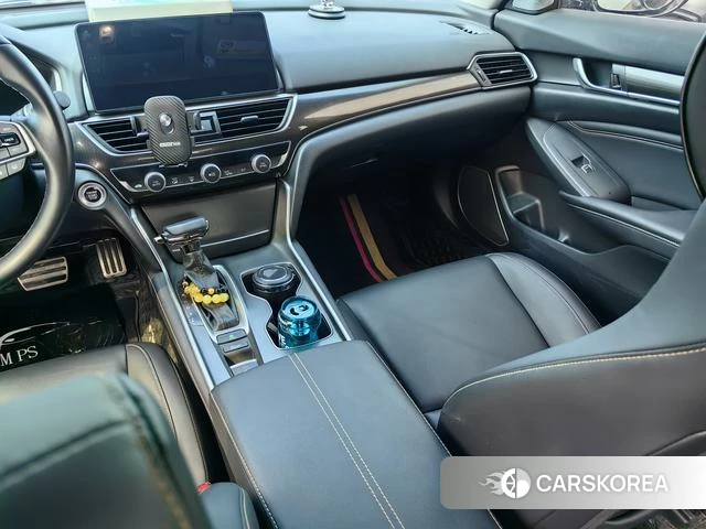 Honda Accord id 4260650 из Китая 12