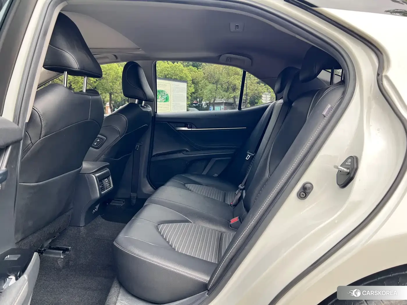 Toyota Camry id 4570827 из Китая 17