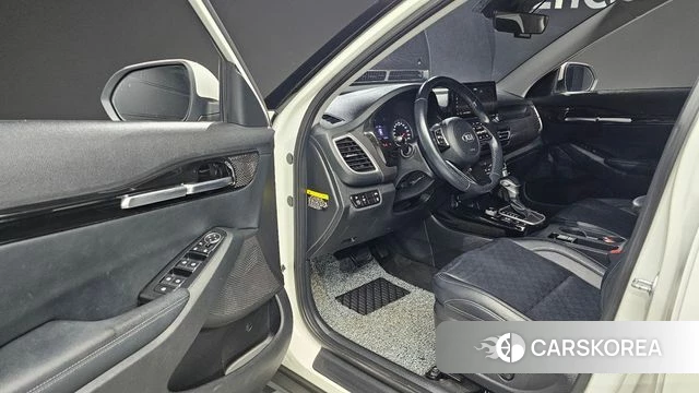 Kia Seltos id 4458940 из Кореи 20