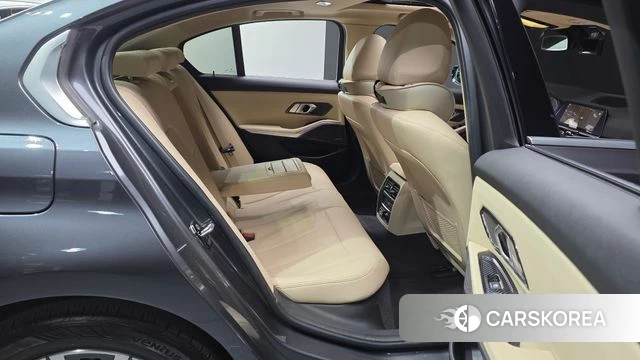 BMW 3 Series (G20) id 4339186 из Кореи 31