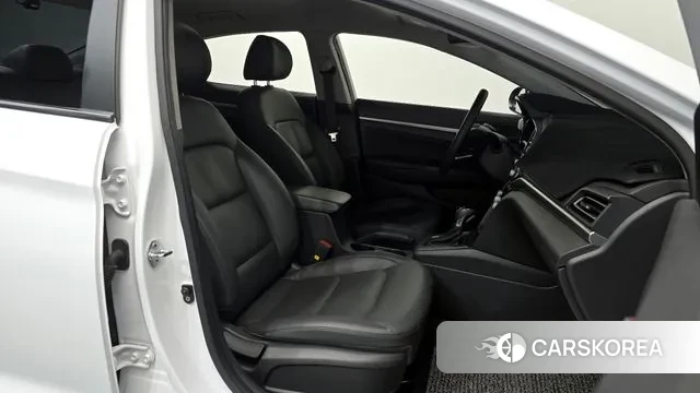 Hyundai The New Avante AD id 3336197 из Кореи 20