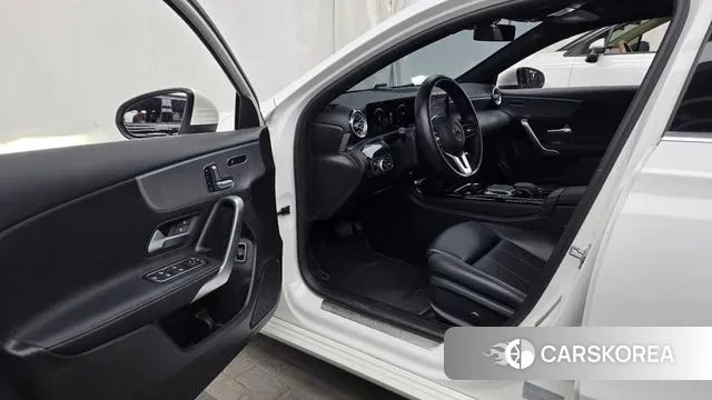 Mercedes-Benz A-Class W177 id 3612053 из Кореи 20