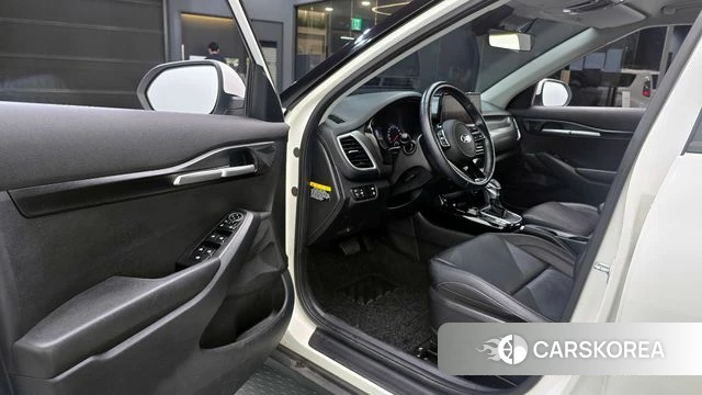 Kia Seltos id 4250792 из Кореи 30