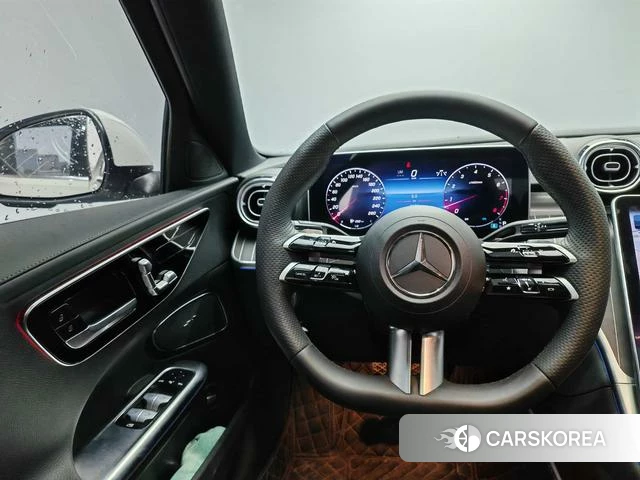 Mercedes-Benz Class C id 4209938 из Китая 19
