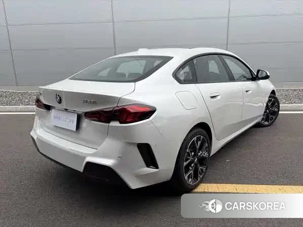 BMW 2 series id 4570591 из Китая 10