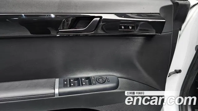 Hyundai Grandeur (GN7) id 2935000 из Кореи 20