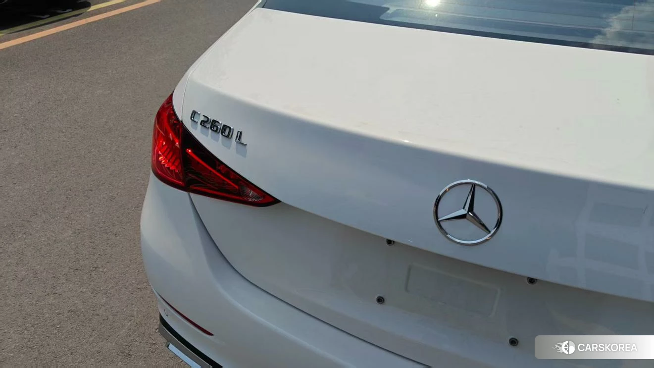 Mercedes-Benz Class C id 4440341 из Китая 25