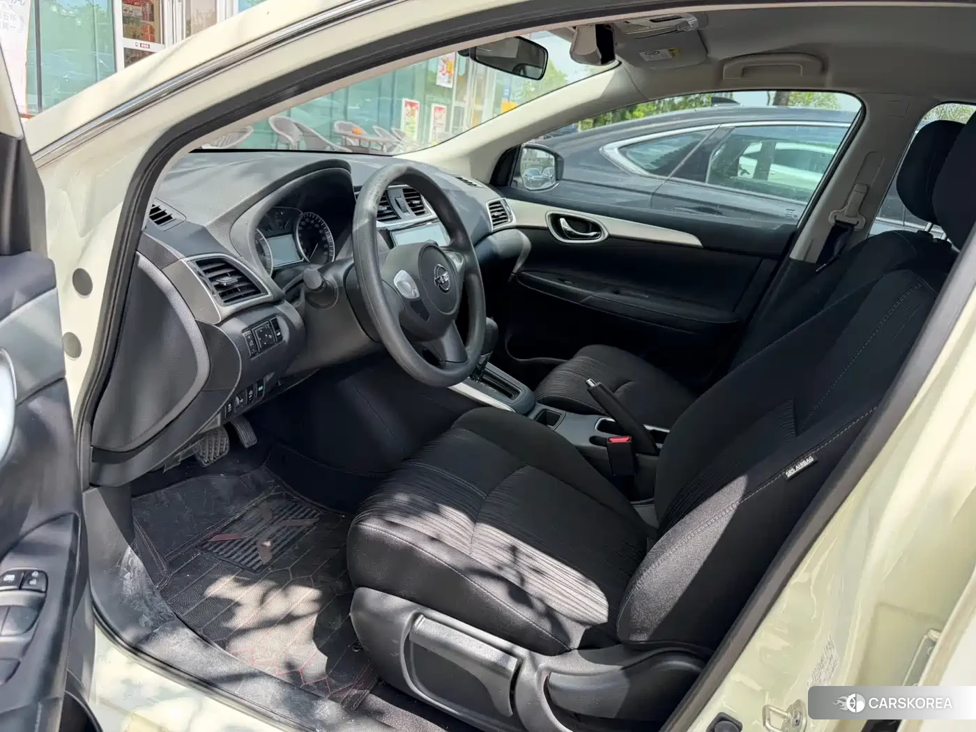 Nissan Sylphy id 4622376 из Китая 10