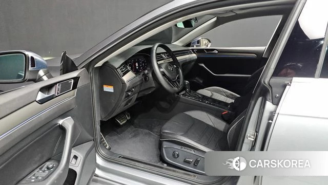 Volkswagen Arteon id 4750933 из Кореи 34