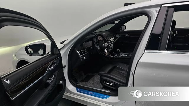 BMW 7 Series (G11) id 3893664 из Кореи 20