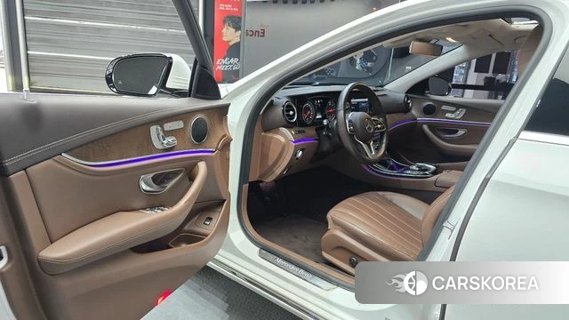 Mercedes-Benz E-Class W213 id 4568359 из Кореи 35