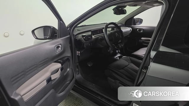 Citroen / DS C4 Cactus id 4471513 из Кореи 31