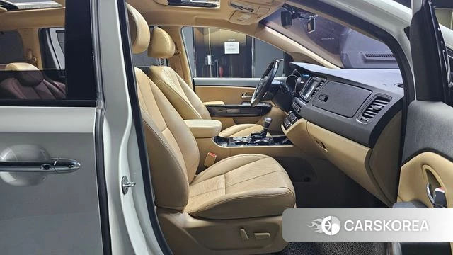 Kia The New Carnival id 3893877 из Кореи 20