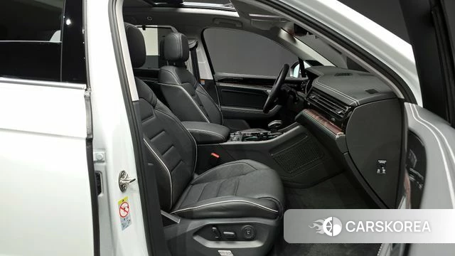 Volkswagen Touareg 3rd generation id 3786035 из Кореи 20