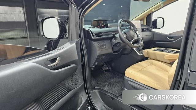 Hyundai Staria id 4870579 из Кореи 20