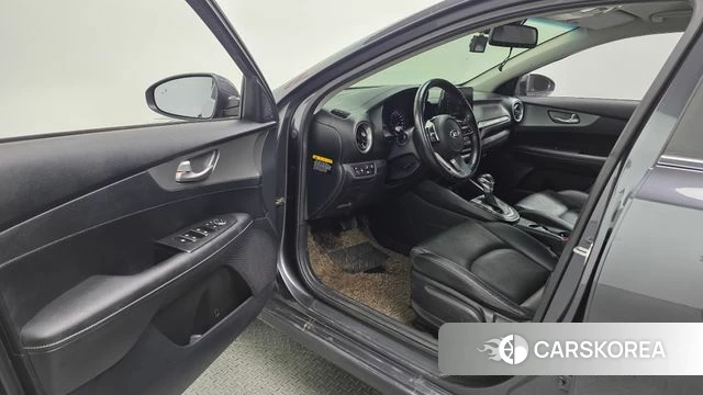 Kia Come New K3 id 3861279 из Кореи 20