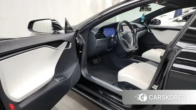 Tesla Model S id 3434559 из Кореи 20