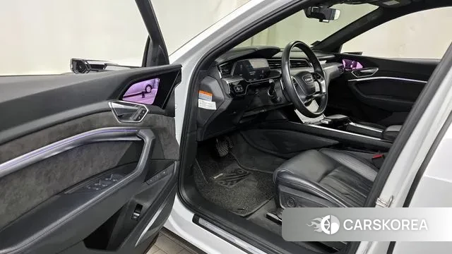 Audi e-Tron id 3655206 из Кореи 20