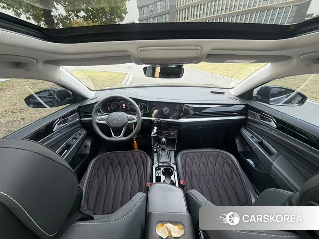 Volkswagen Passat id 4265599 из Китая 23