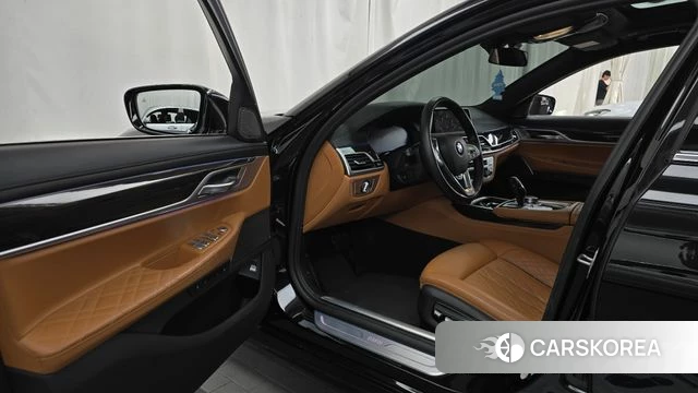 BMW 7 Series (G11) id 4519072 из Кореи 32