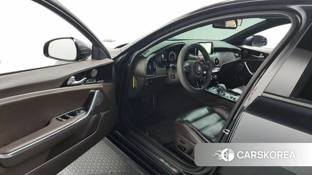 Kia Stinger id 4325901 из Кореи 35