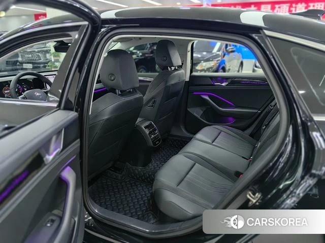 Volkswagen Magotan id 4348569 из Китая 11