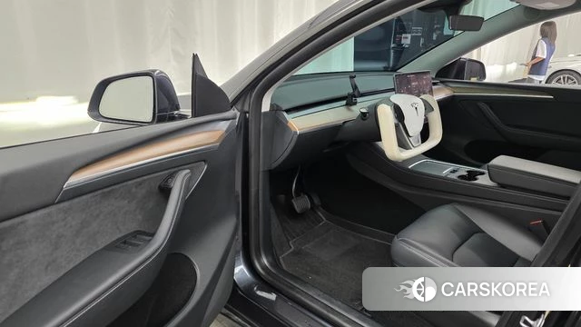 Tesla Model Y id 4523248 из Кореи 20