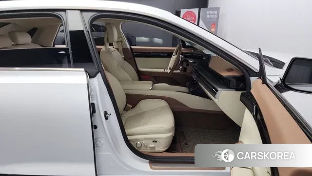 Hyundai Grandeur (GN7) id 3405649 из Кореи 20