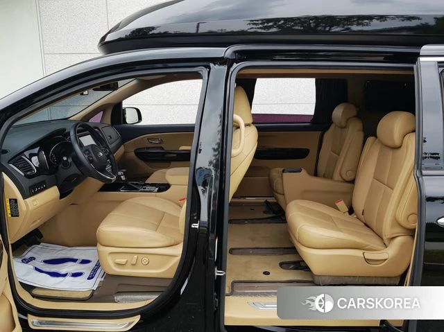 Kia The New Carnival id 4542973 из Кореи 20