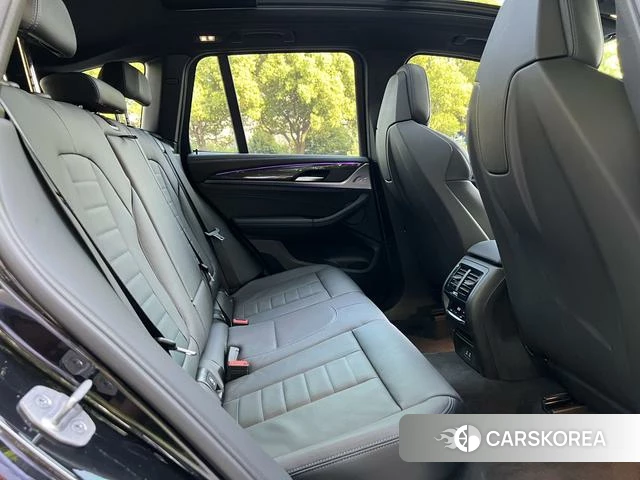 BMW X3 (import) id 4209596 из Китая 25