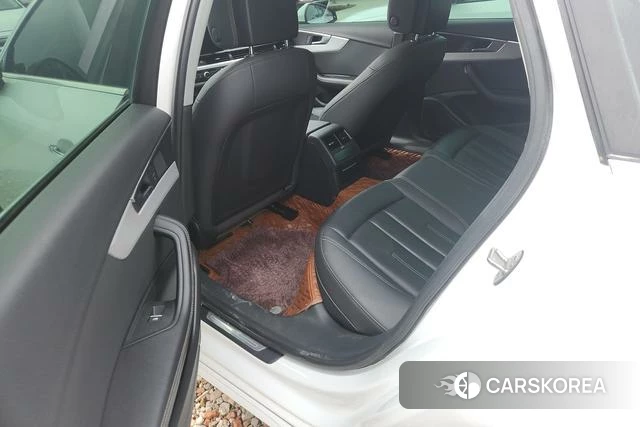 Audi A4L id 4336154 из Китая 17