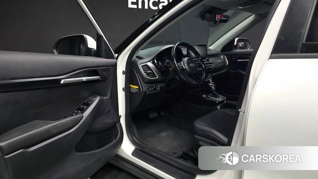 Kia Seltos id 4625801 из Кореи 30