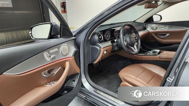 Mercedes-Benz E-Class W213 id 4019981 из Кореи 20