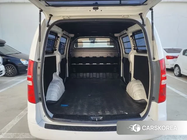 Hyundai The New Grand Starex id 3789406 из Кореи 17